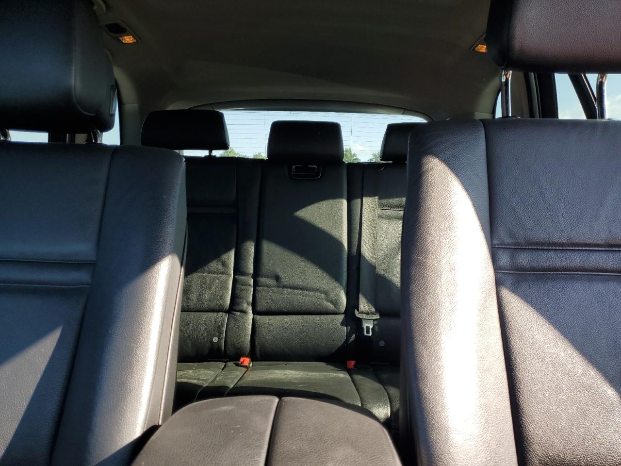 2011 BMW X5 - Image 10