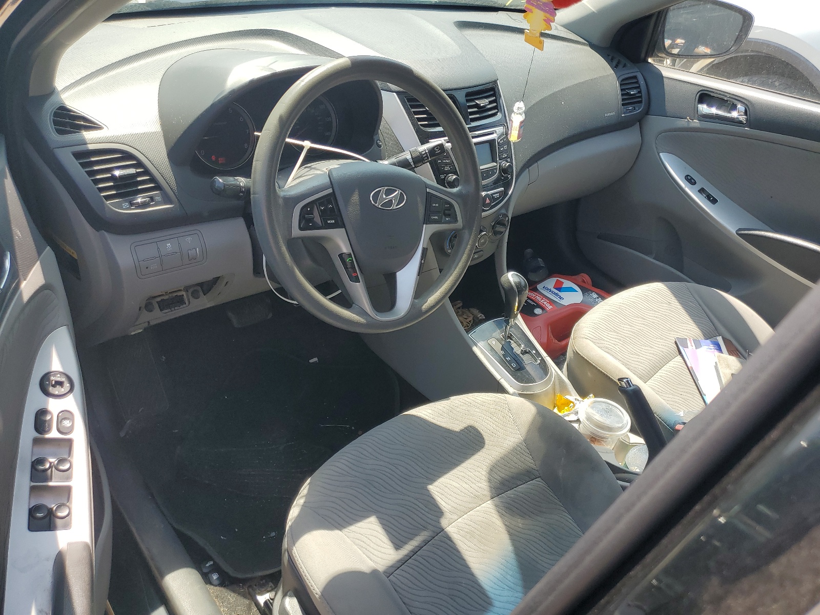 KMHCU4AE6DU581288 2013 Hyundai Accent Gls