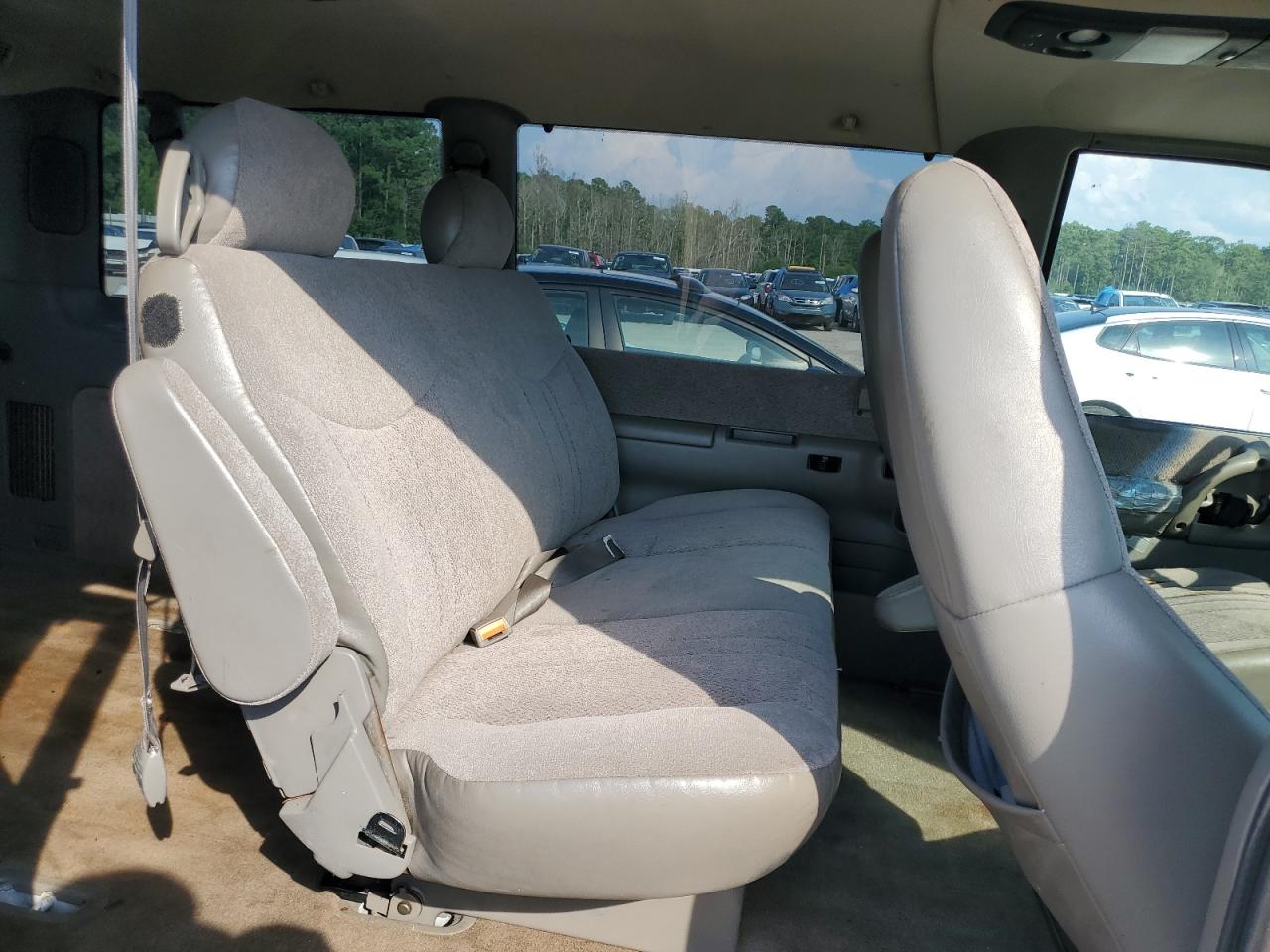 2001 Chevrolet Astro VIN: 1GNEL19W31B139935 Lot: 65523414