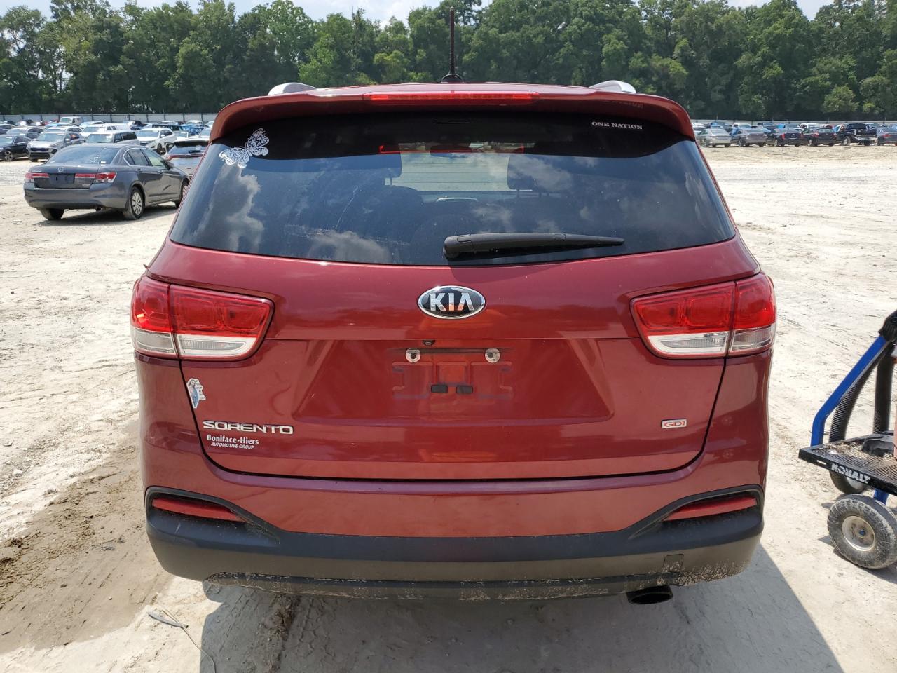 5XYPG4A3XHG274175 2017 Kia Sorento Lx