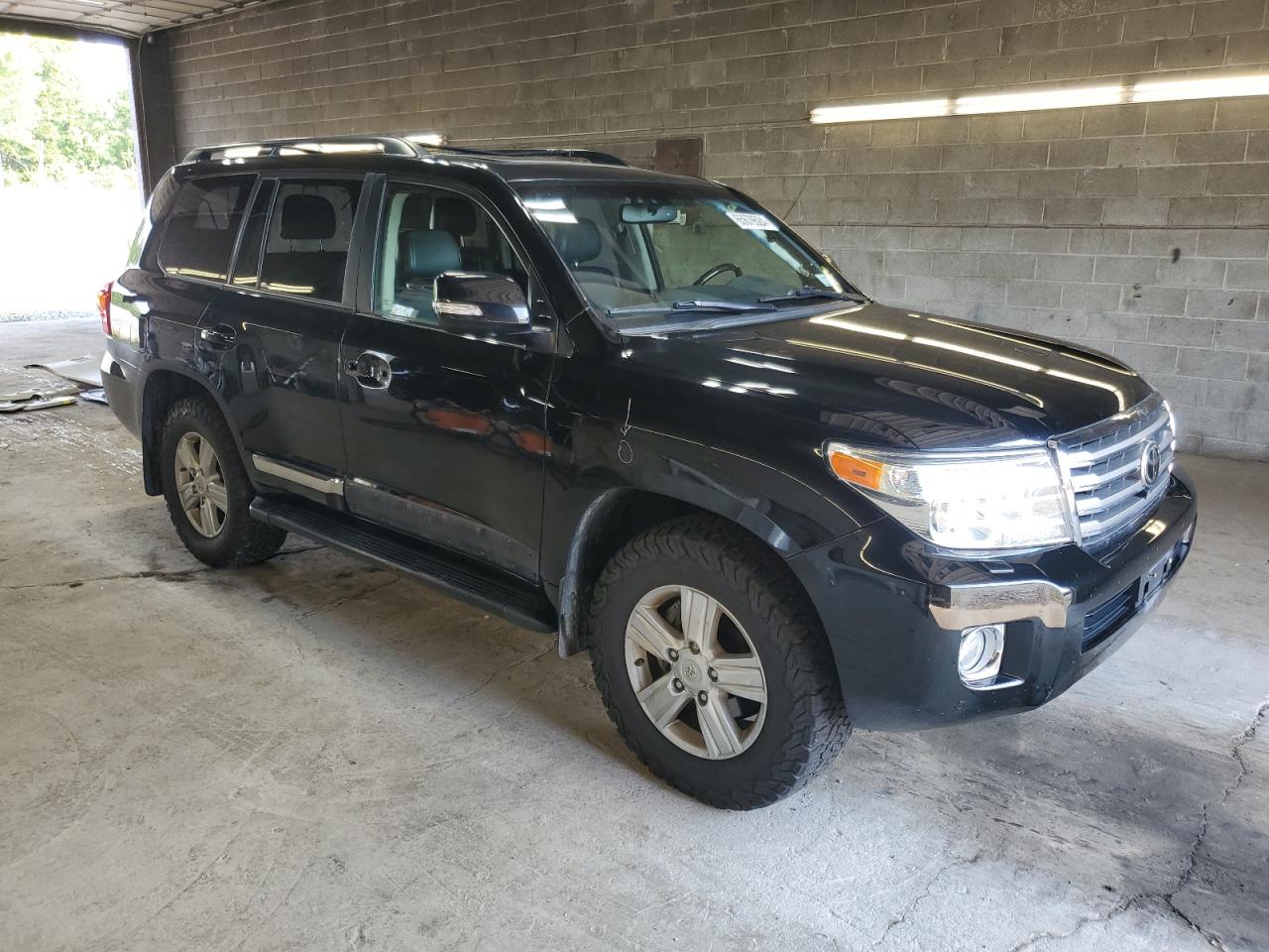 2014 Toyota Land Cruiser VIN: JTMHY7AJ5E4028436 Lot: 65679524