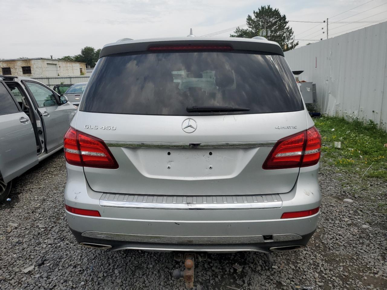 4JGDF6EE2KB220654 2019 Mercedes-Benz Gls 450 4Matic