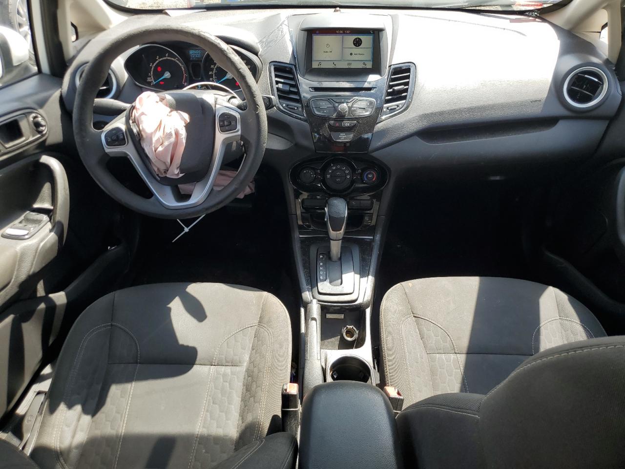 3FADP4BJ9KM128172 2019 Ford Fiesta Se