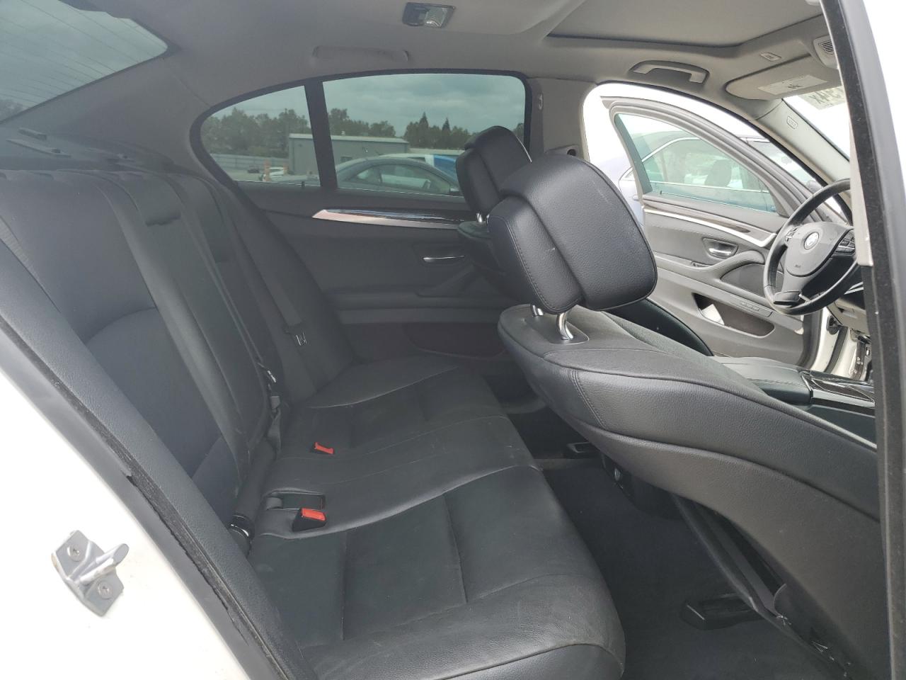 2013 BMW 528 I VIN: WBAXG5C51DDY37379 Lot: 68492794