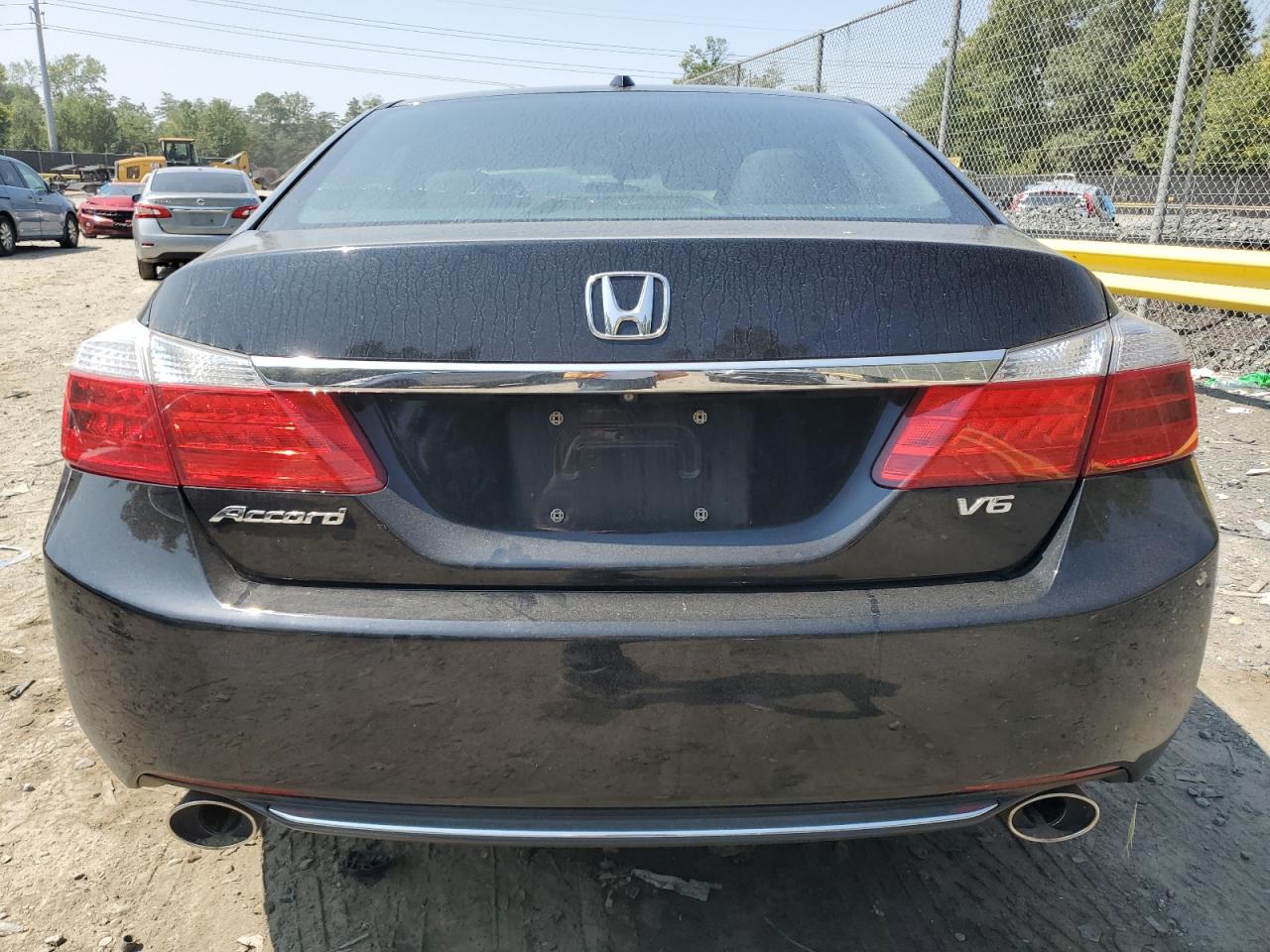 2014 Honda Accord Exl VIN: 1HGCR3F81EA033366 Lot: 67685954