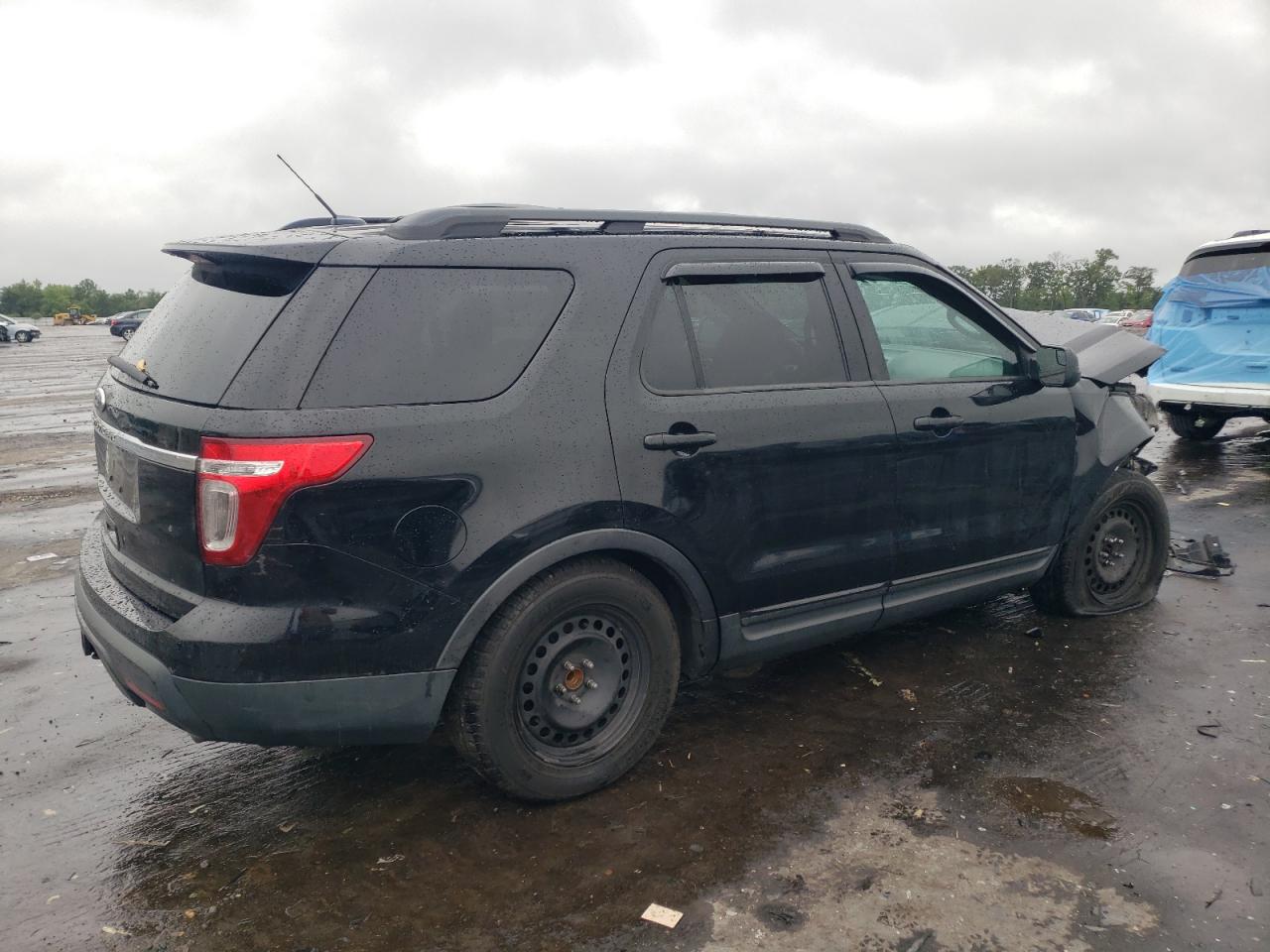 2011 Ford Explorer - Image 3