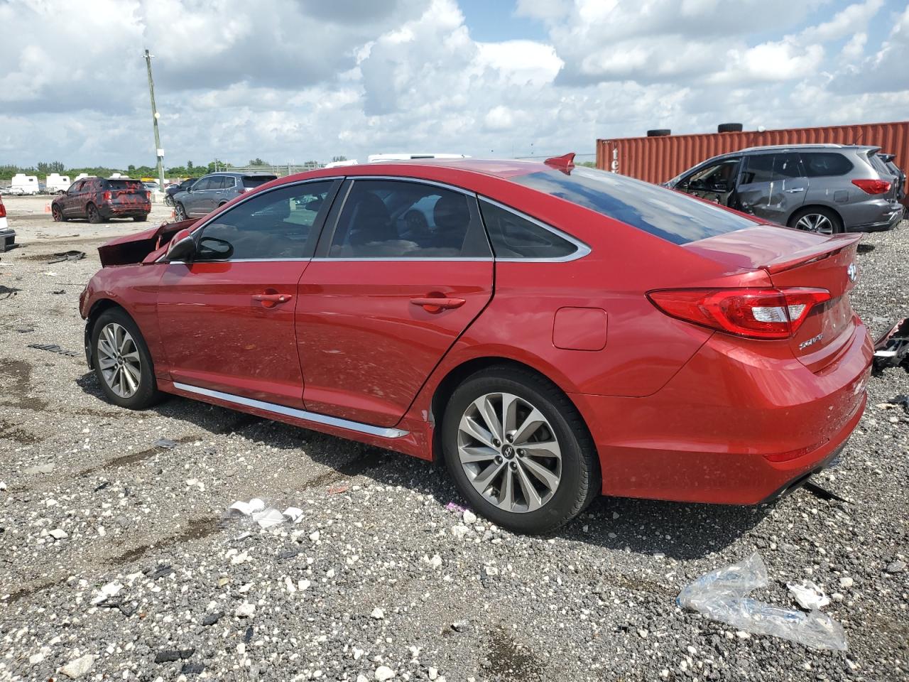 5NPE34AF3HH485661 2017 HYUNDAI SONATA - Image 2