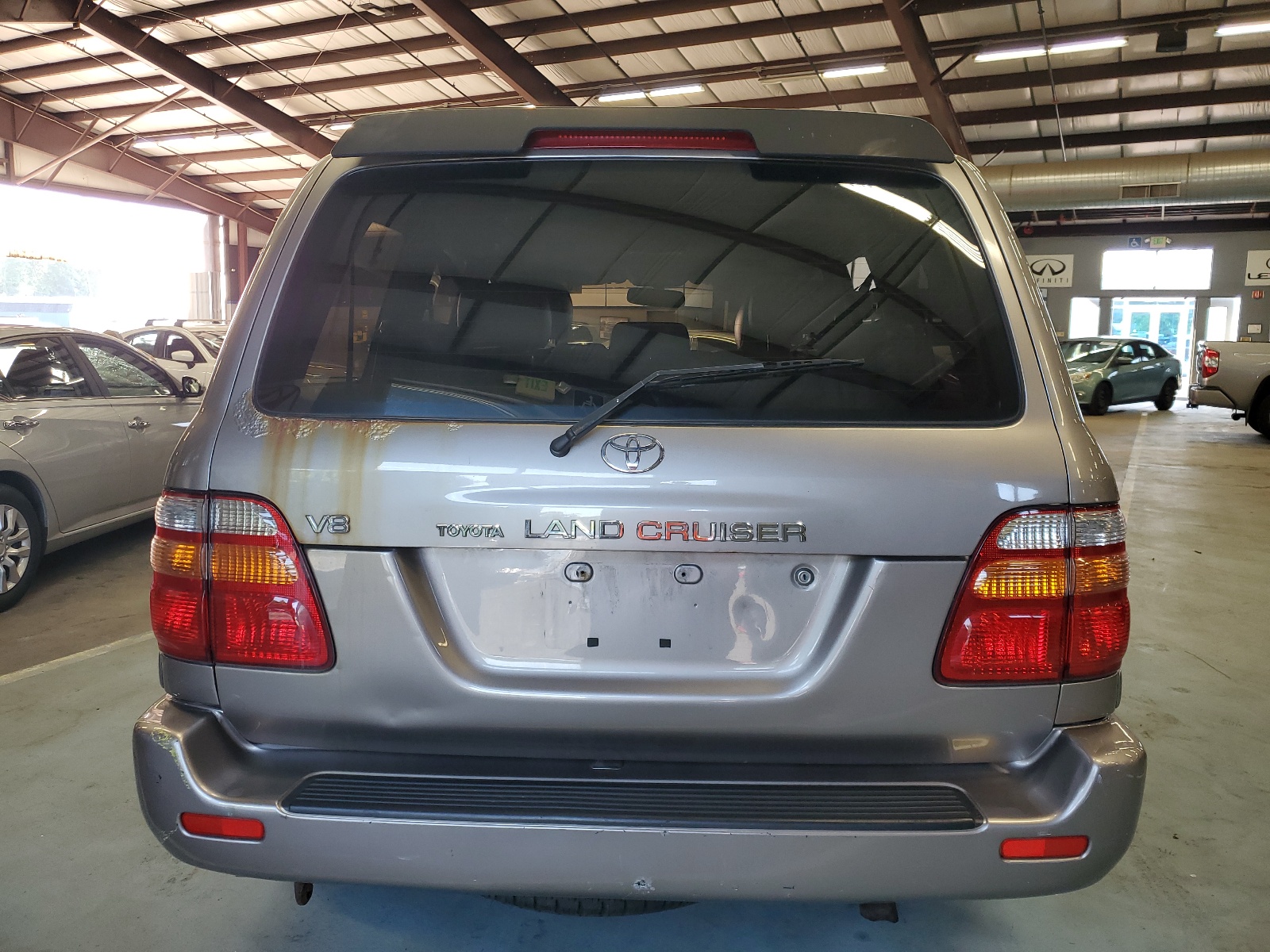 JTEHT05J022029867 2002 Toyota Land Cruiser