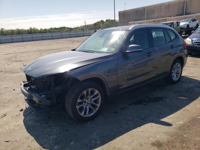  BMW X1 2015 Серый