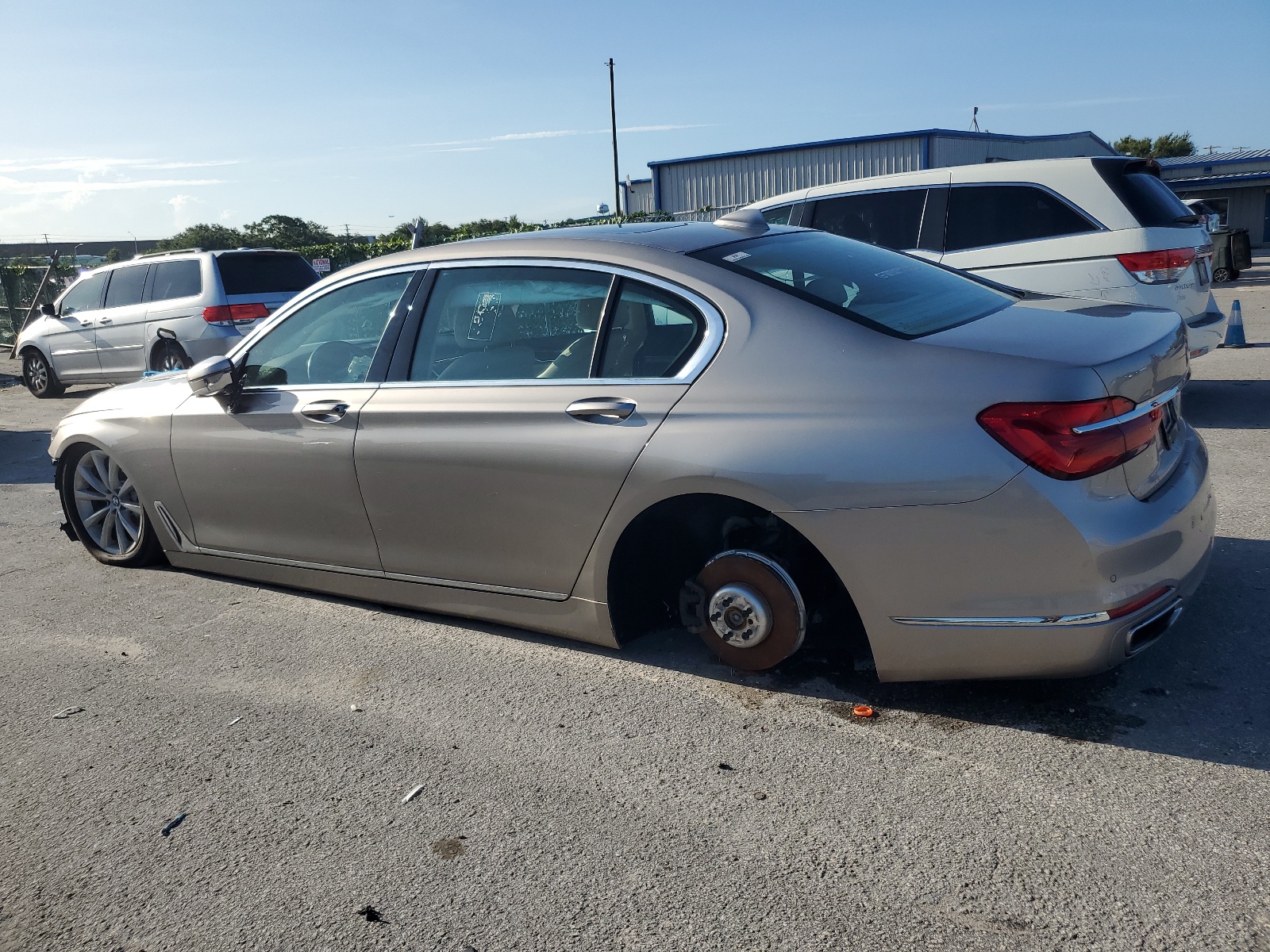 2018 BMW 740 I vin: WBA7E2C57JG743022