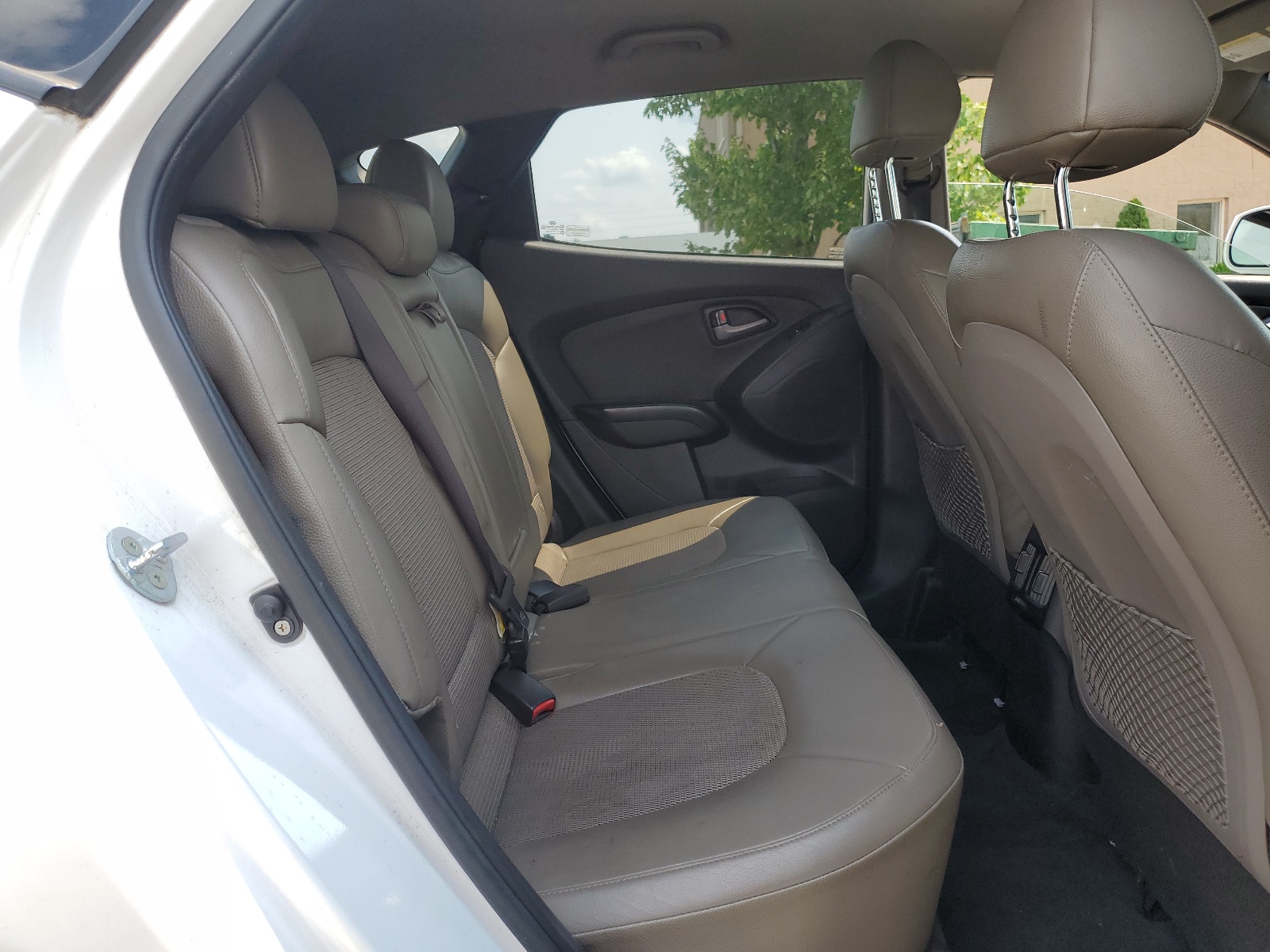 KM8JU3AGXEU875927 2014 Hyundai Tucson Gls