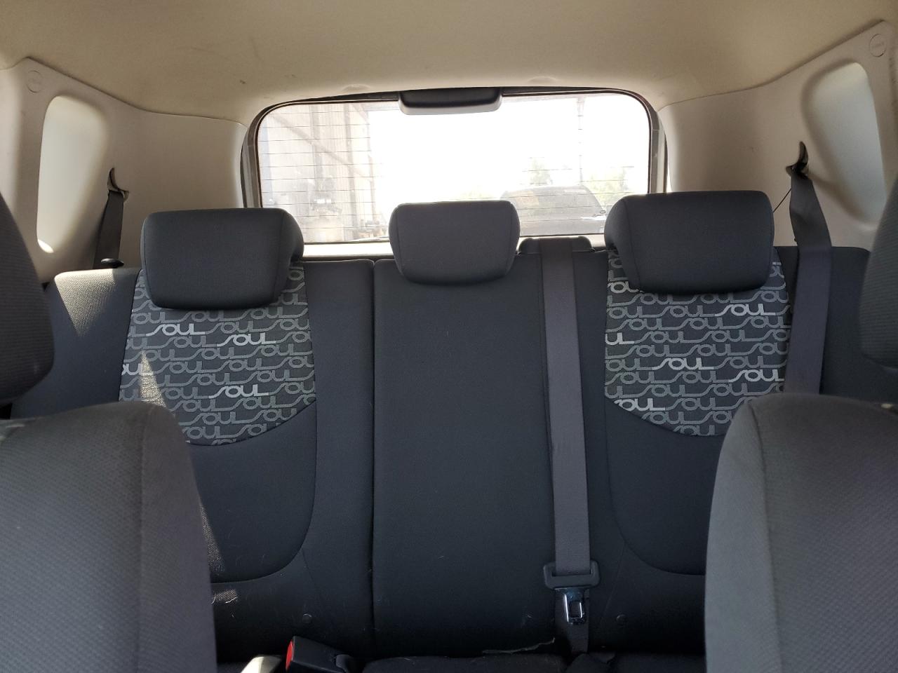 2010 Kia Soul + VIN: KNDJT2A21A7175082 Lot: 65746094