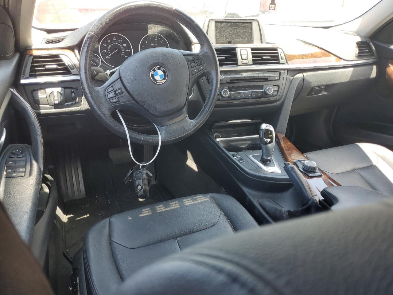 WBA3B5C51DF593394 2013 BMW 328 Xi Sulev