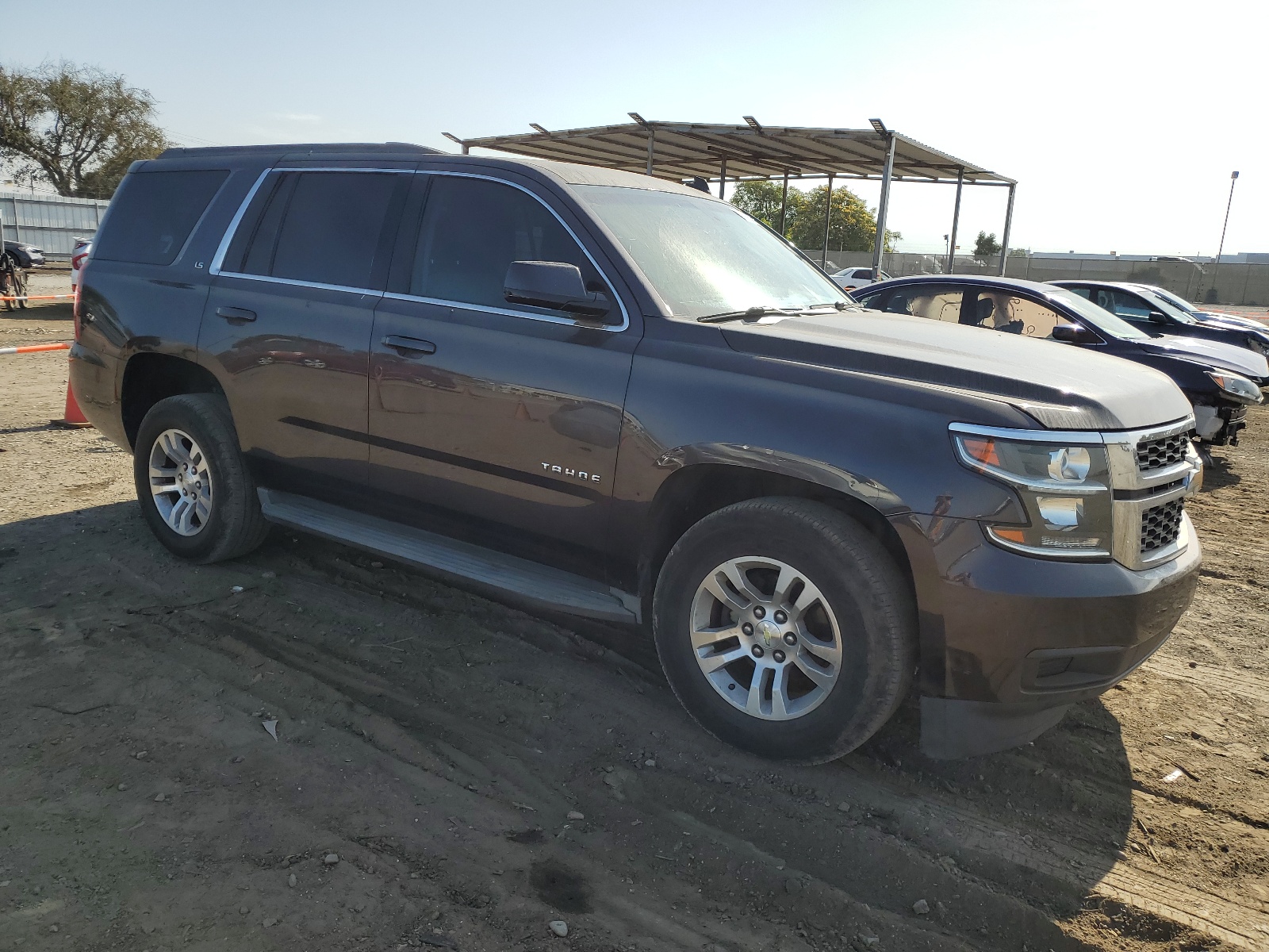 2015 Chevrolet Tahoe C1500 Ls vin: 1GNSCAKC5FR238869