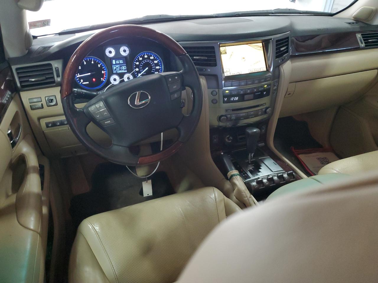 JTJHY7AX8B4070032 2011 Lexus Lx 570