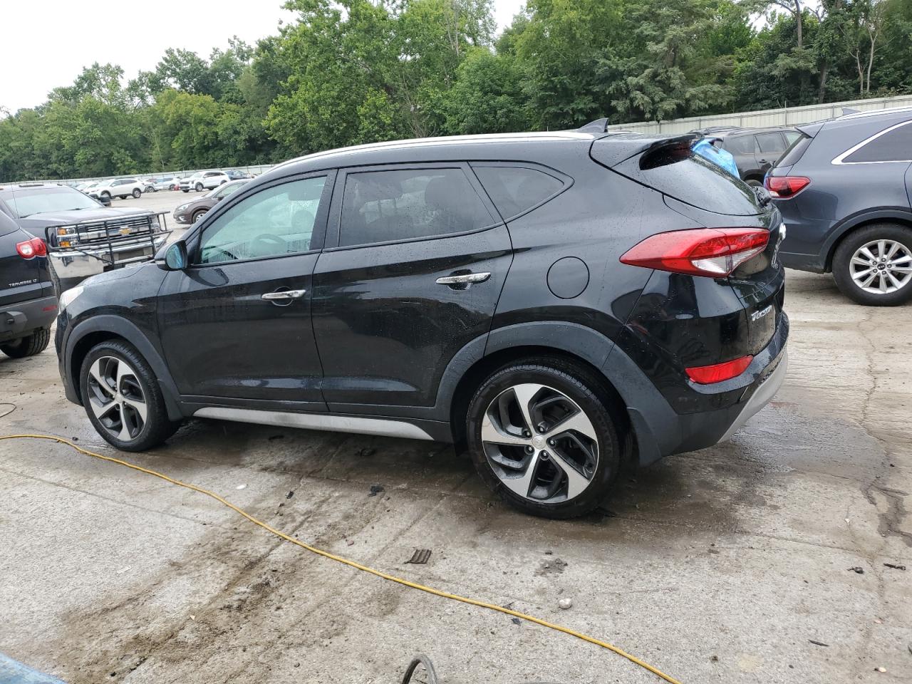 KM8J3CA2XJU653373 2018 HYUNDAI TUCSON - Image 2