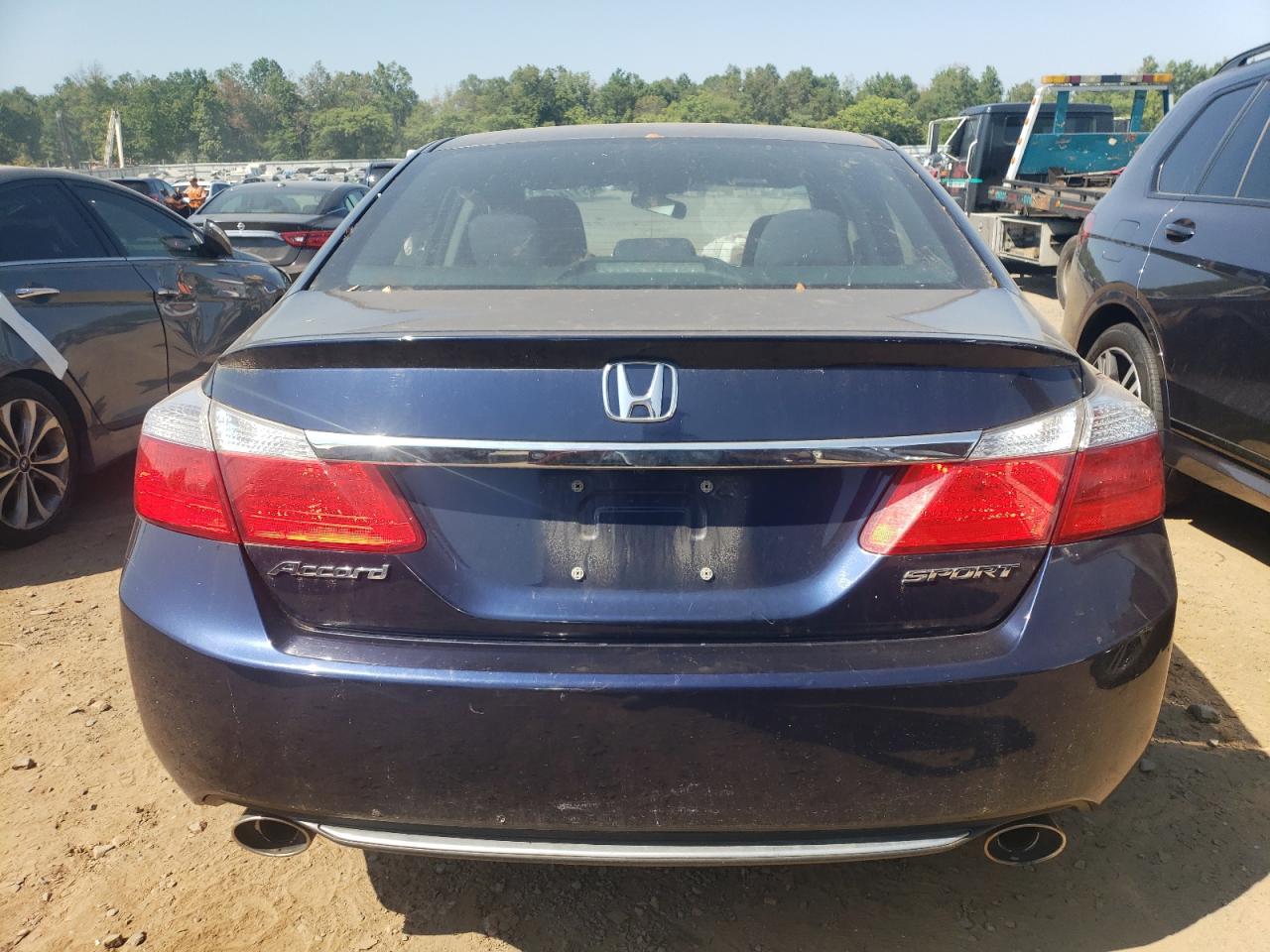 2015 Honda Accord Sport VIN: 1HGCR2F56FA143668 Lot: 69174164