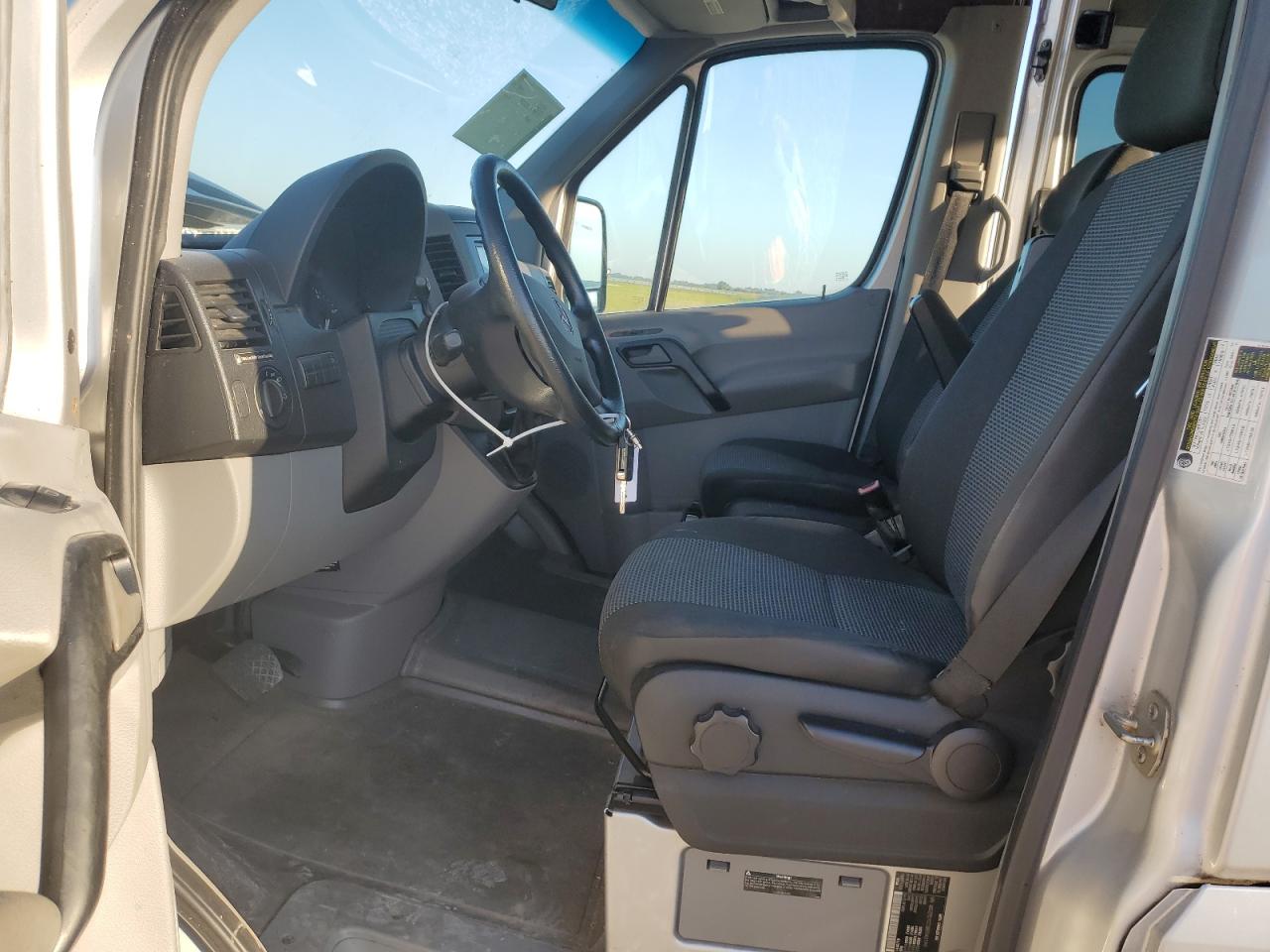 2011 Mercedes-Benz Sprinter 2500 VIN: WDZPE7CC0B5542199 Lot: 67911264