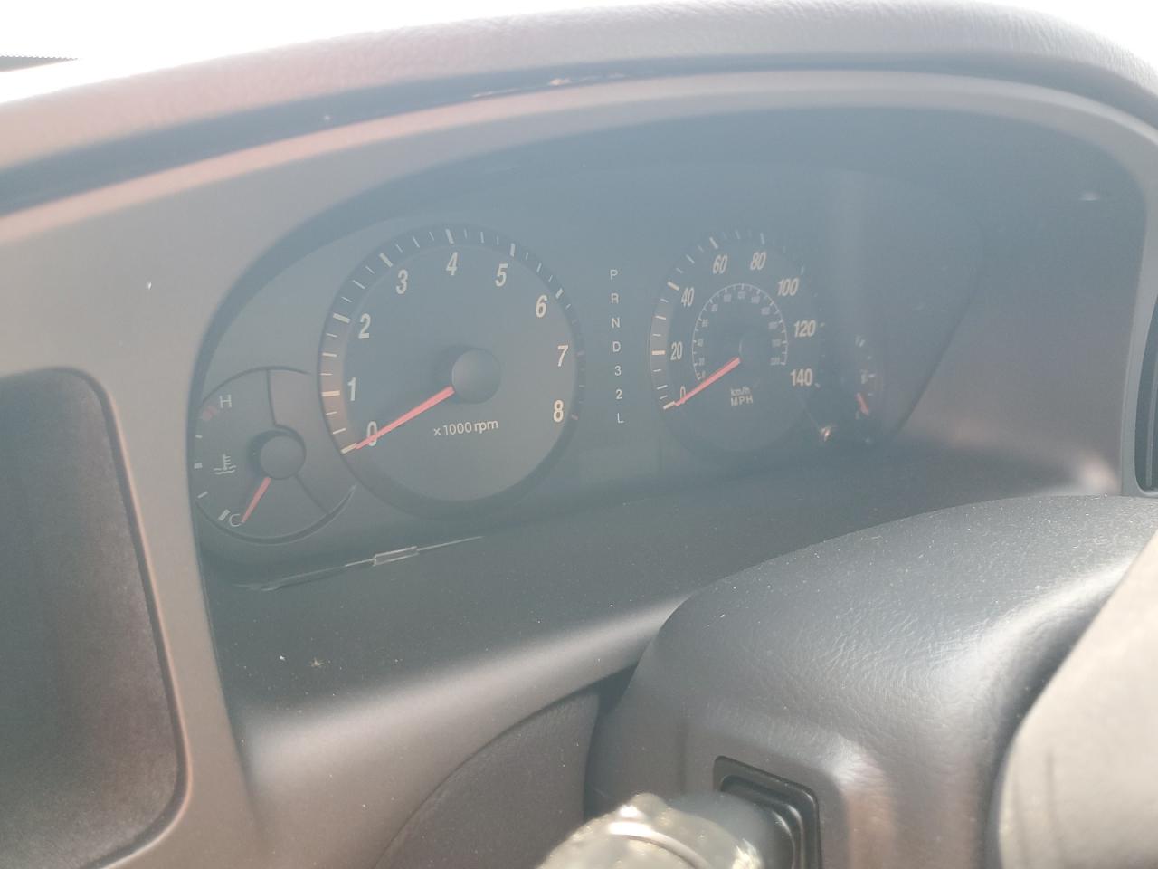 2005 Hyundai Elantra Gls VIN: KMHDN56D55U147419 Lot: 66607734