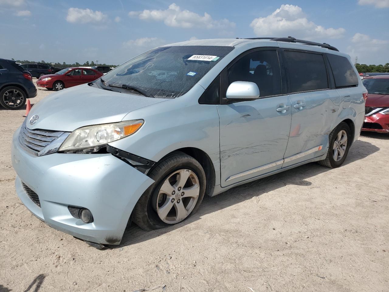 5TDKK3DC8GS730982 2016 TOYOTA SIENNA - Image 1