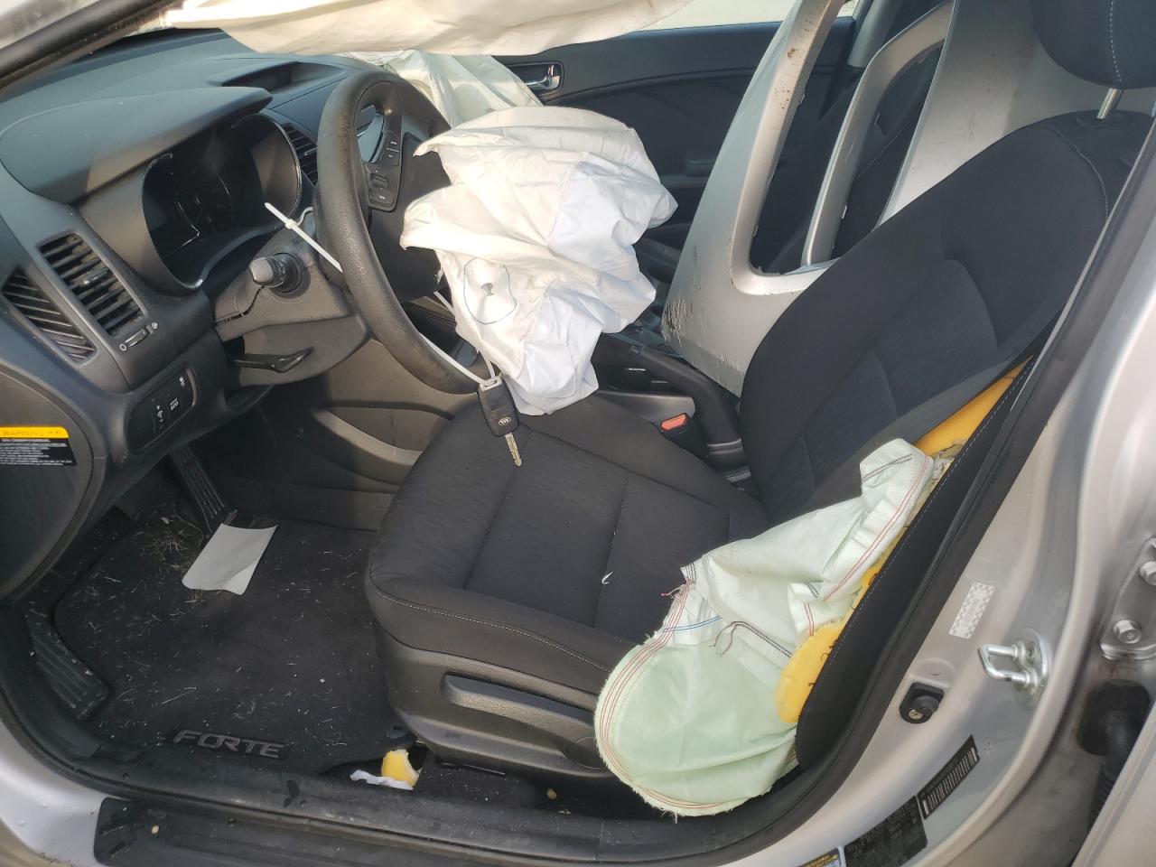 2016 Kia Forte Lx VIN: KNAFK4A68G5588173 Lot: 68710274