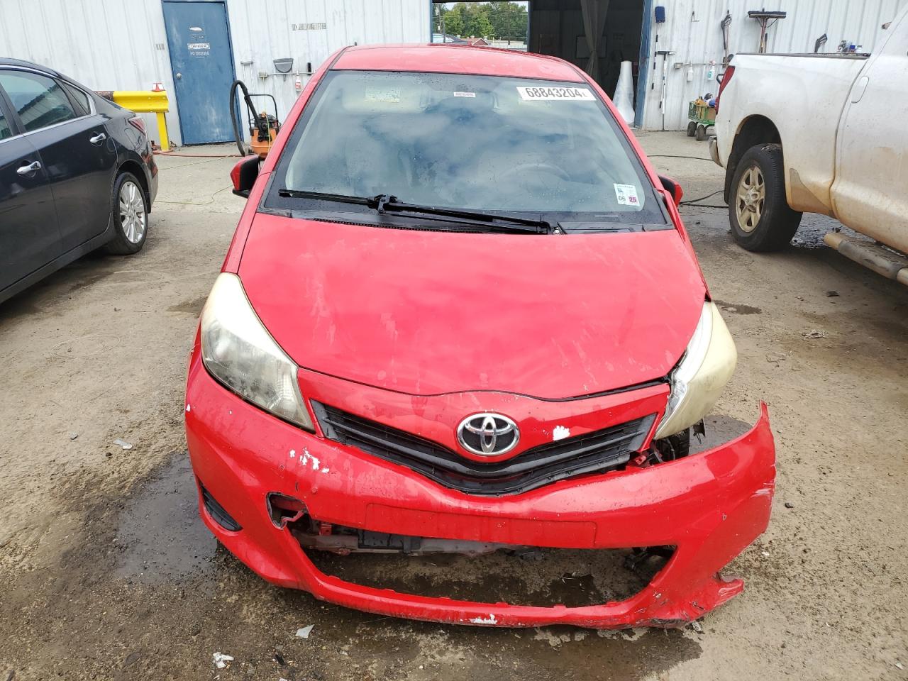 2012 Toyota Yaris - Image 5