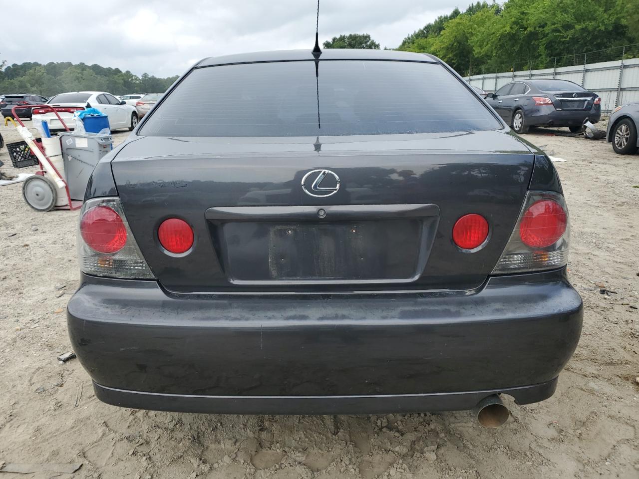 JTHBD192230072361 2003 Lexus Is 300