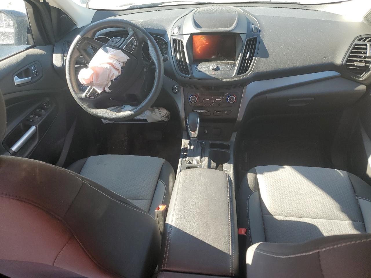 2019 Ford Escape Se VIN: 1FMCU9GD7KUB61435 Lot: 66285064