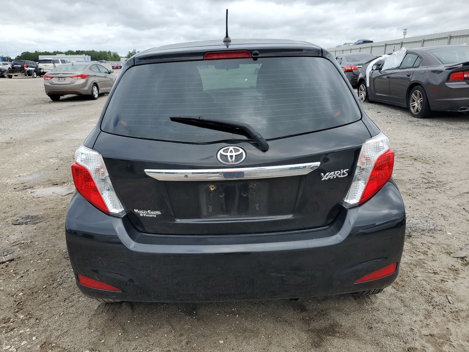 JTDKTUD37CD509690 2012 Toyota Yaris