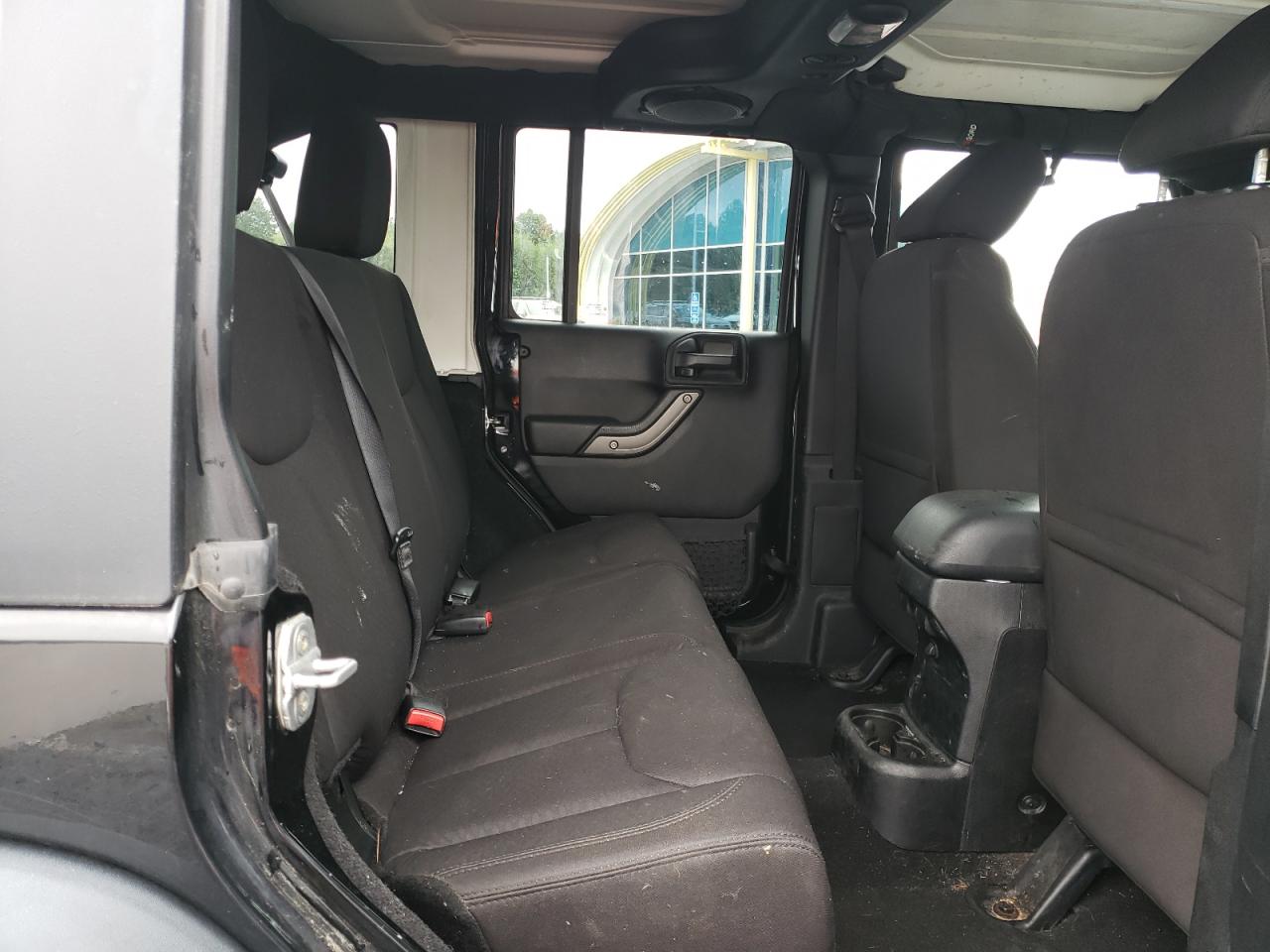 2014 Jeep Wrangler Unlimited Sport VIN: 1C4BJWDGXEL120295 Lot: 66460054