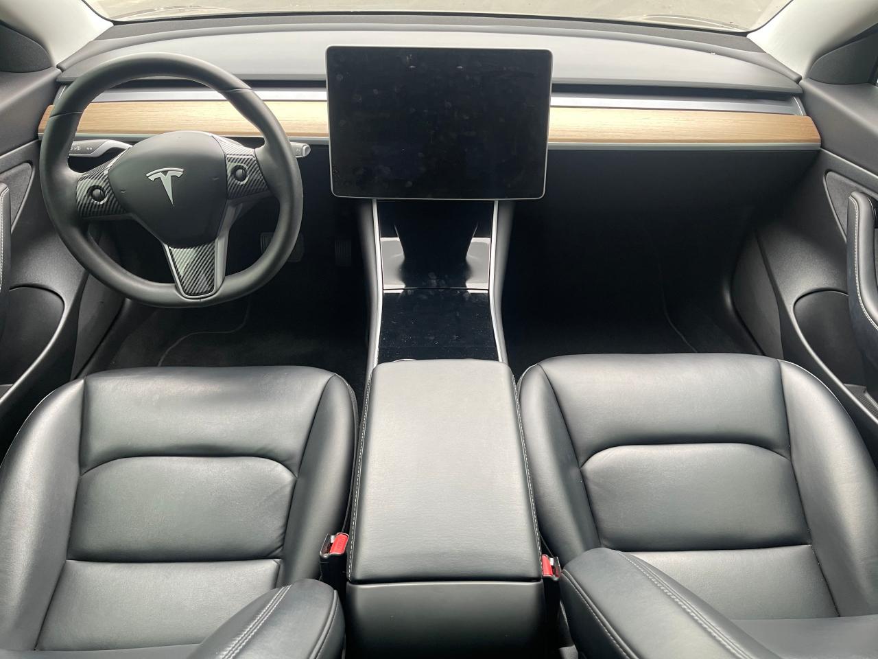 5YJ3E1EA1LF643923 2020 Tesla Model 3