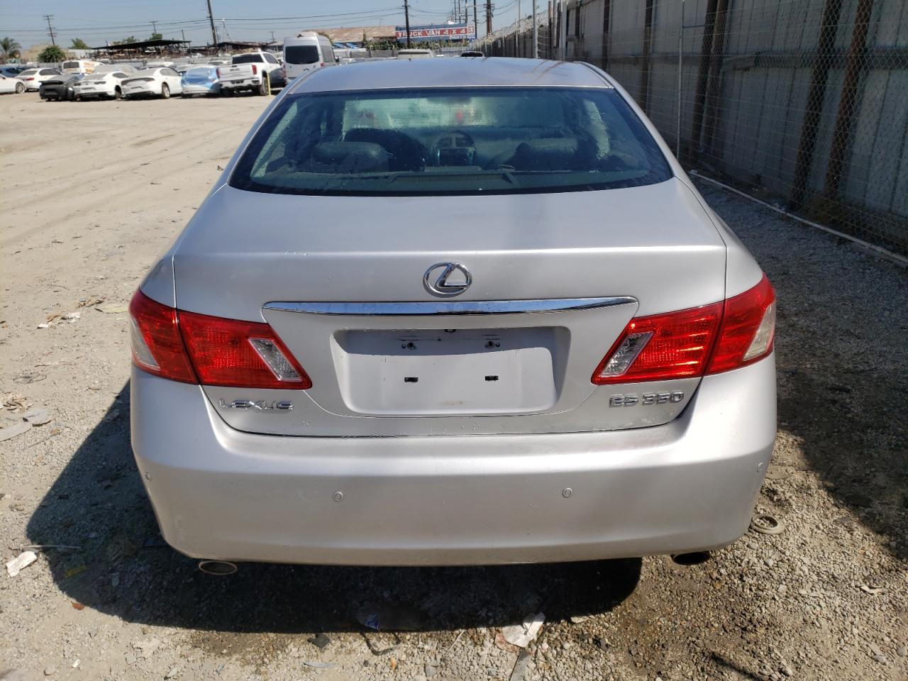 2007 Lexus Es 350 VIN: JTHBJ46G872057335 Lot: 67513024