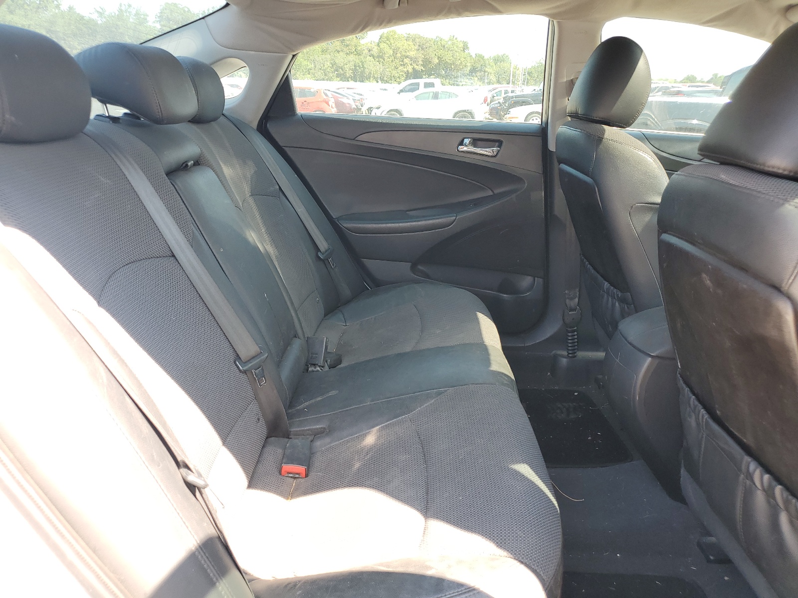 5NPEC4AC2DH664368 2013 Hyundai Sonata Se