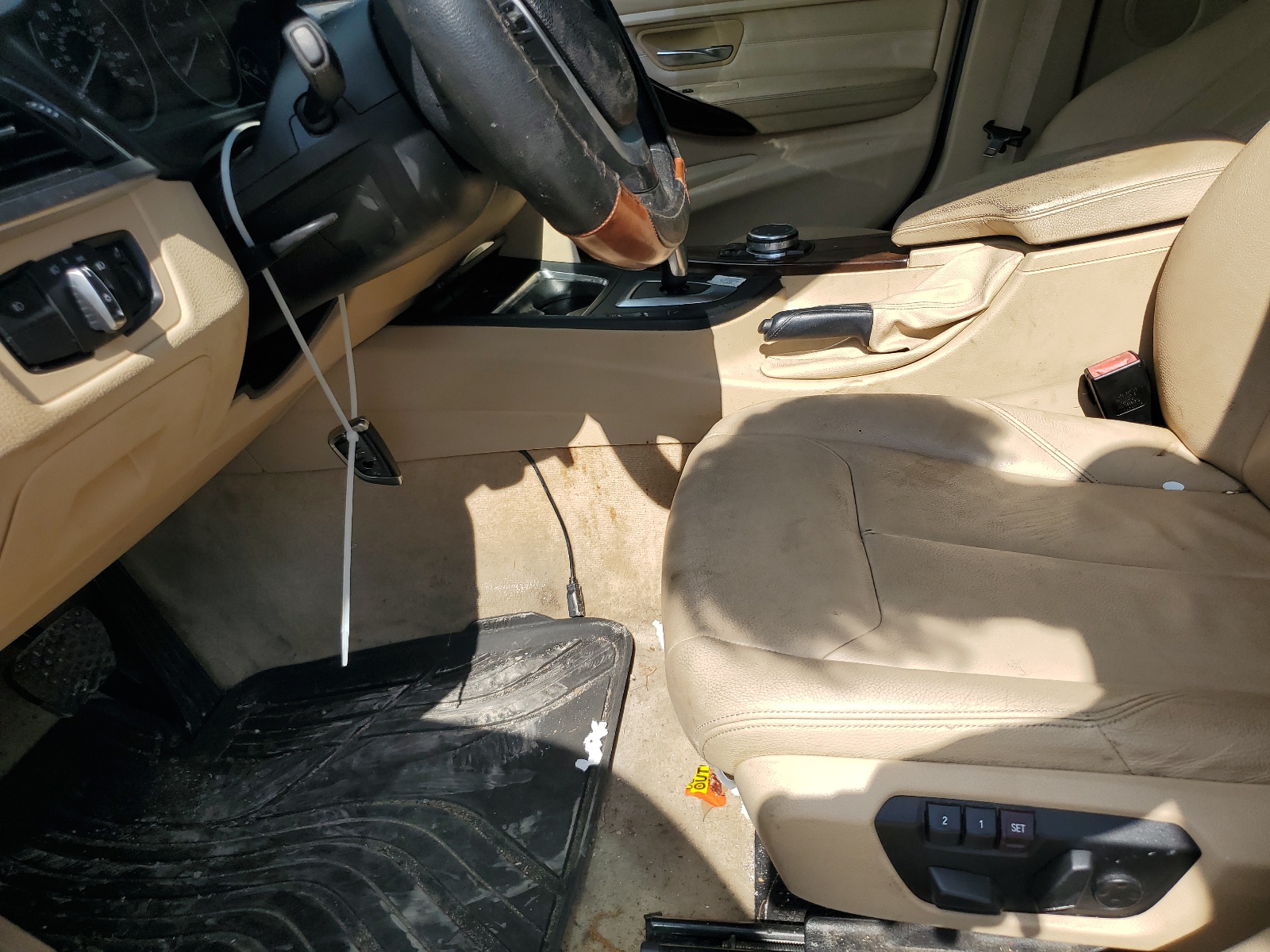 WBA3D3C55FK157687 2015 BMW 328 D