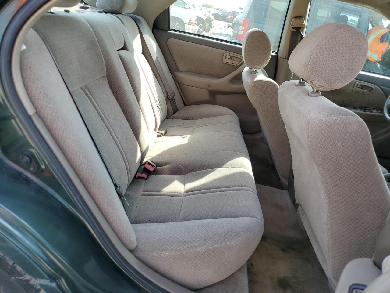 2000 Toyota Camry Ce VIN: 4T1BG22K5YU942110 Lot: 67638714