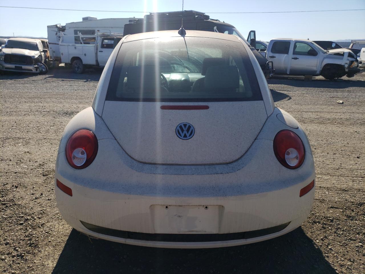 3VWRG31C58M508855 2008 Volkswagen New Beetle S