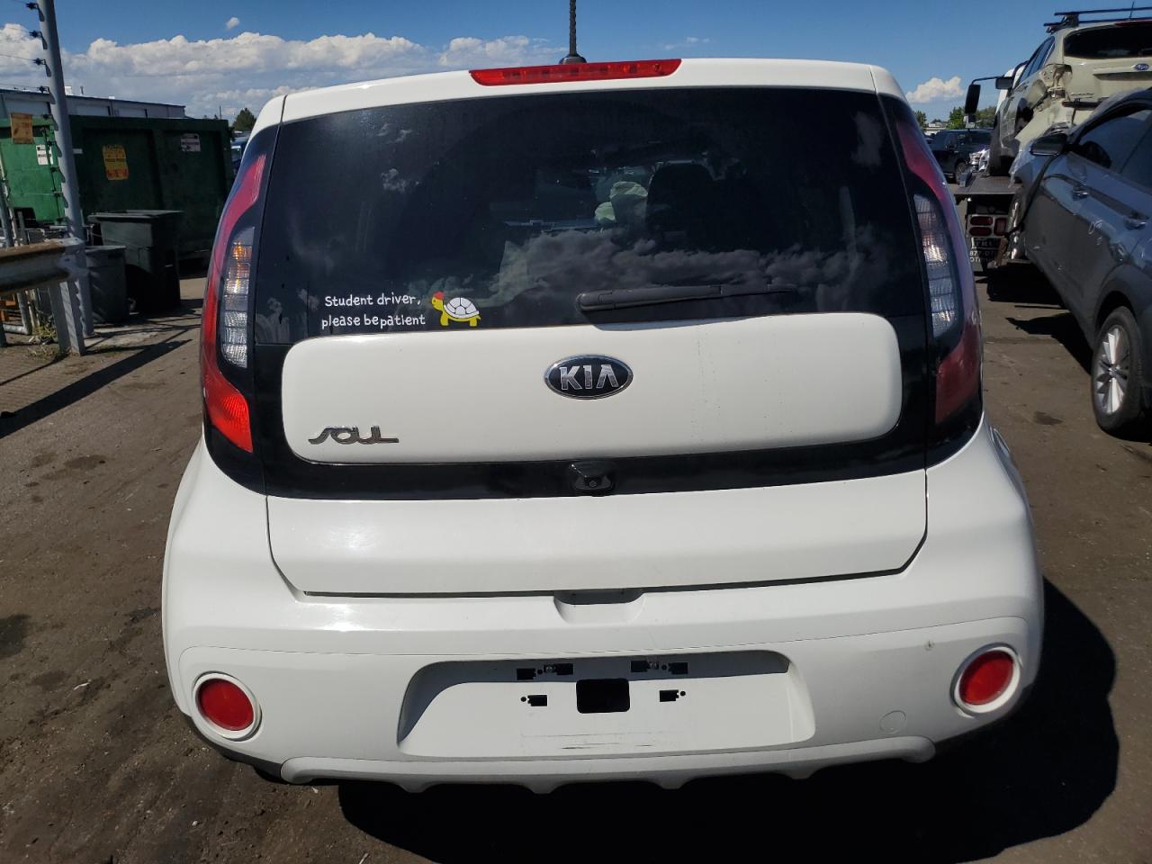 KNDJP3A52K7000247 2019 Kia Soul +