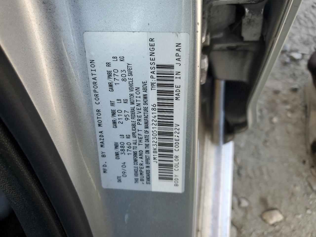 JM1BK323051224186 2005 Mazda 3 S