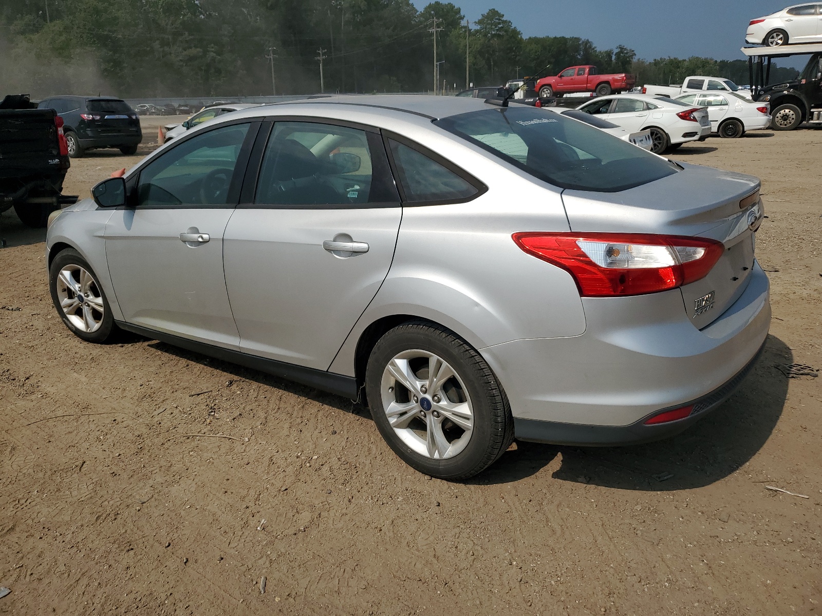 2014 Ford Focus Se vin: 1FADP3F21EL282944