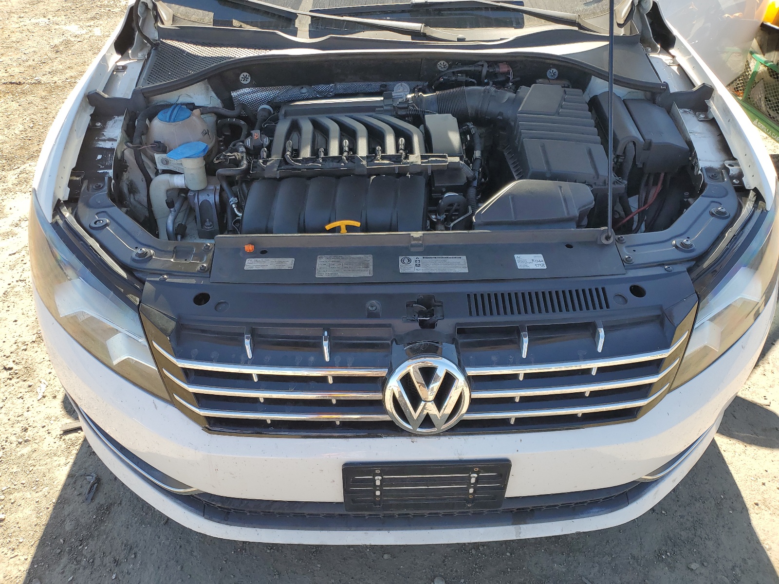 1VWCM7A39CC079364 2012 Volkswagen Passat Sel