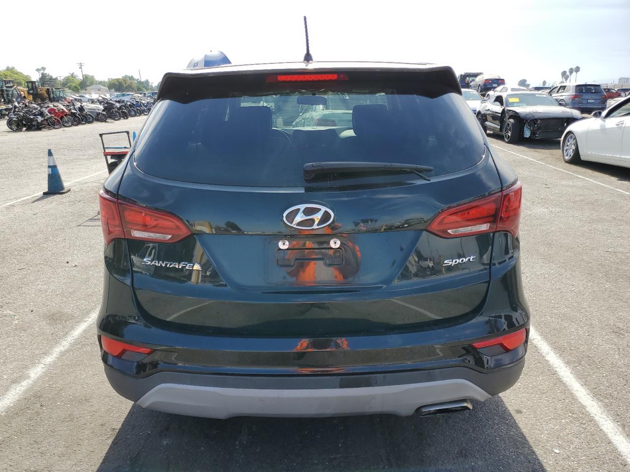 5NMZT3LB6JH098160 2018 Hyundai Santa Fe Sport