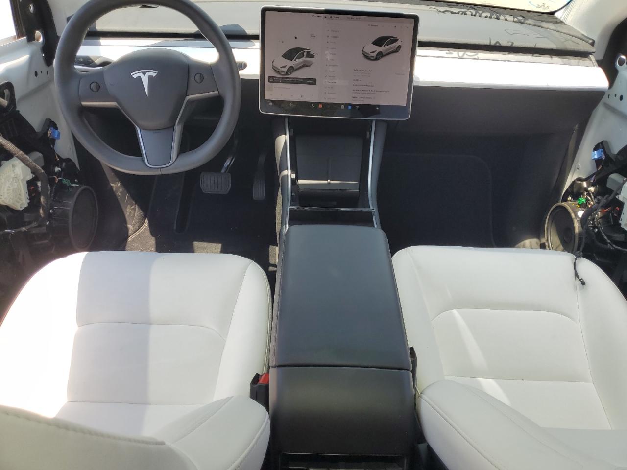 2020 Tesla Model Y VIN: 5YJYGDEE8LF023705 Lot: 66572604