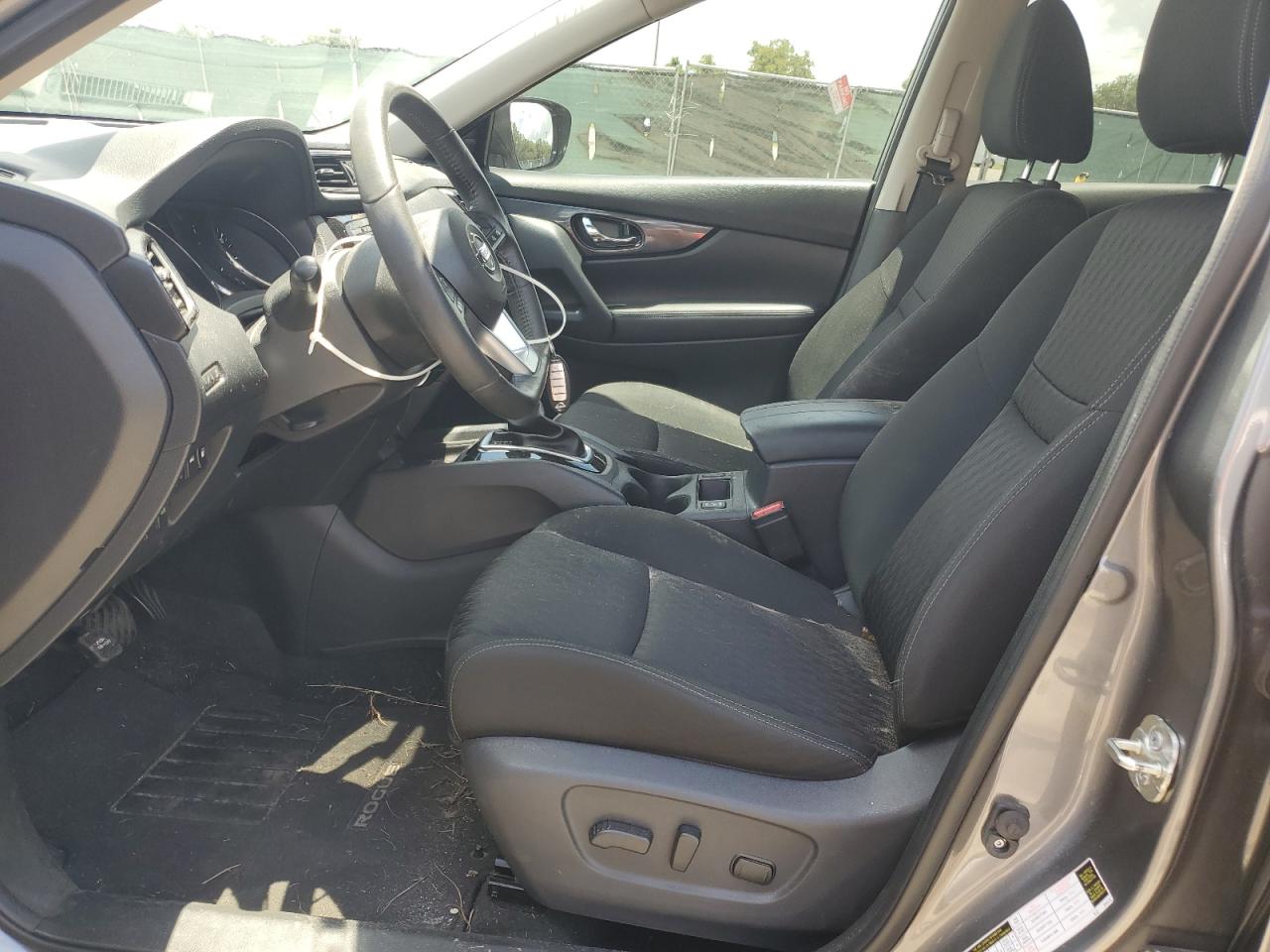 2020 Nissan Rogue S VIN: KNMAT2MT1LP516584 Lot: 66014004