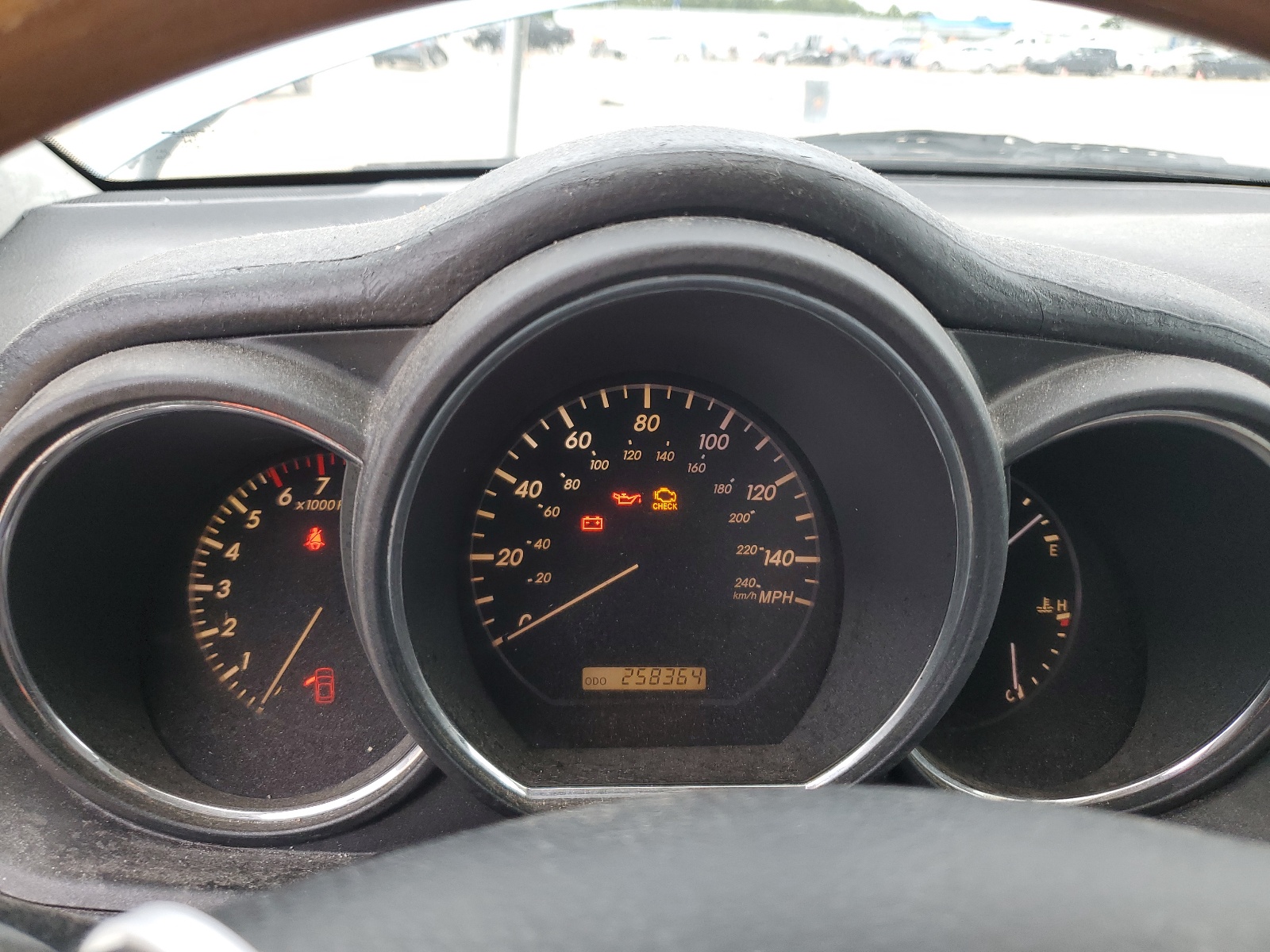 2T2GA31U34C016621 2004 Lexus Rx 330