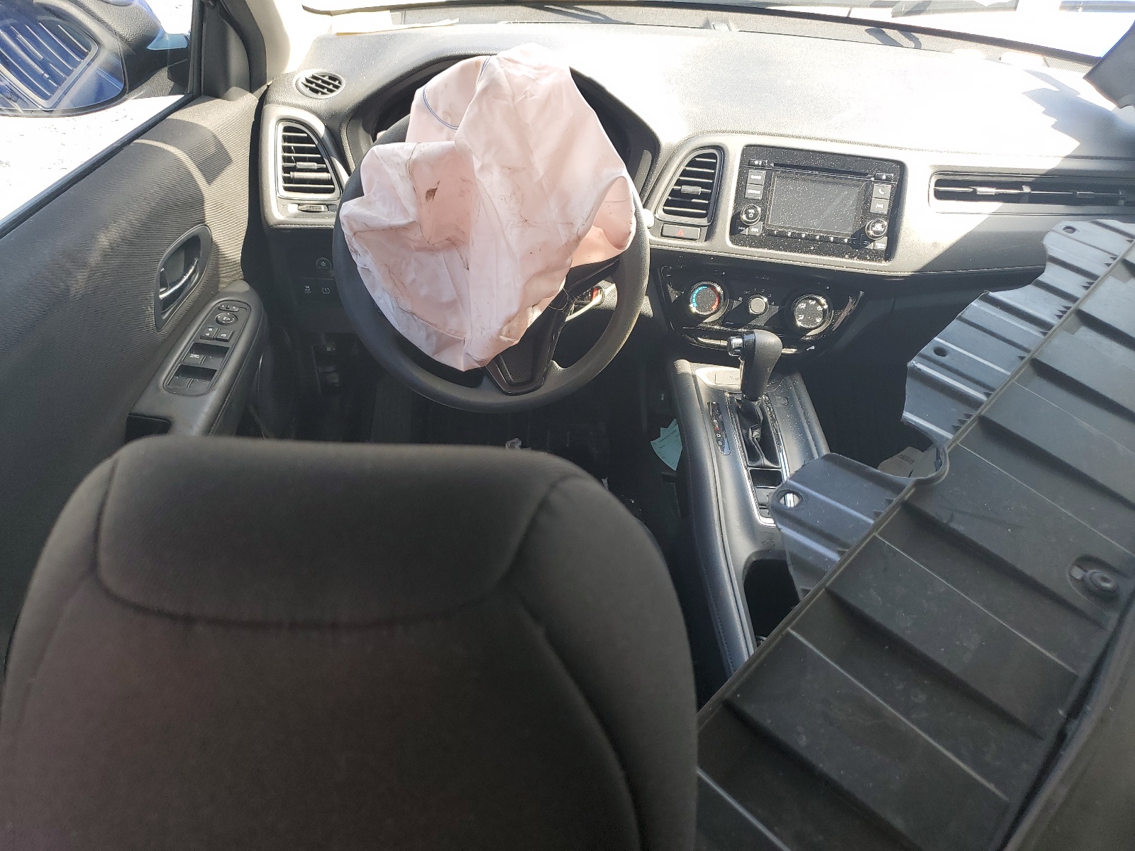 3CZRU5H39JM719070 2018 Honda Hr-V Lx