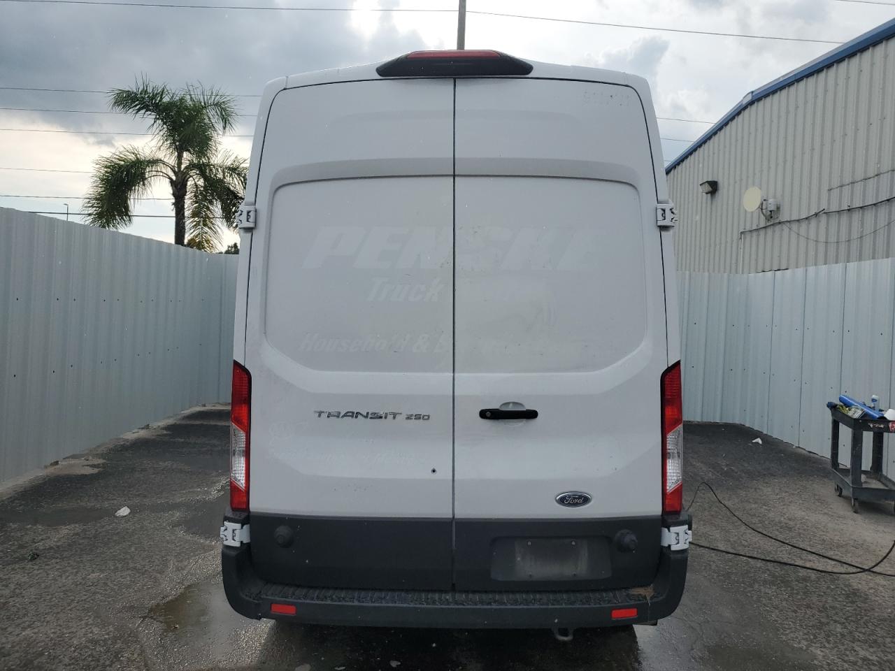 2022 Ford Transit T-250 VIN: 1FTBR1X86NKA23231 Lot: 67047564