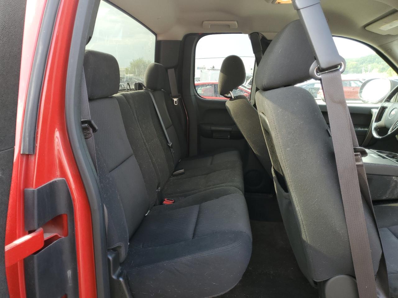 2013 Chevrolet Silverado - Image 10