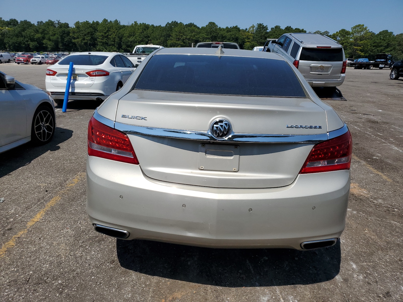 1G4GD5G36FF117356 2015 Buick Lacrosse Premium