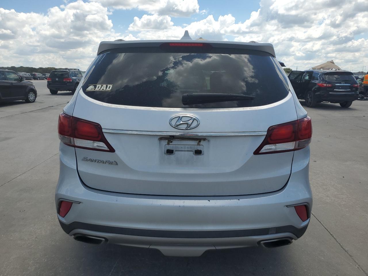 2017 Hyundai Santa Fe Se VIN: KM8SM4HF4HU195002 Lot: 69161664