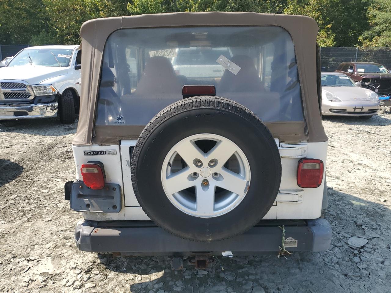 2002 Jeep Wrangler / Tj Sport VIN: 1J4FA49S52P765759 Lot: 69230284